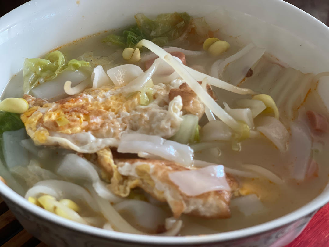 煮汤河粉