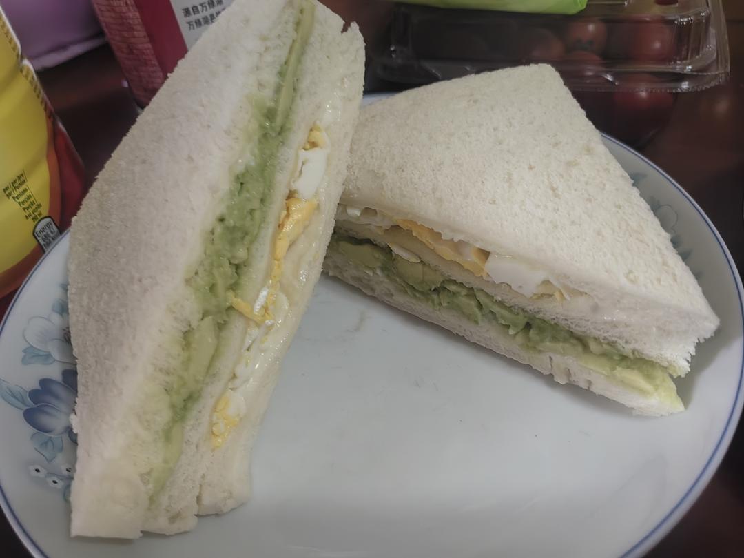小清新的牛油果🥑三明治🥪