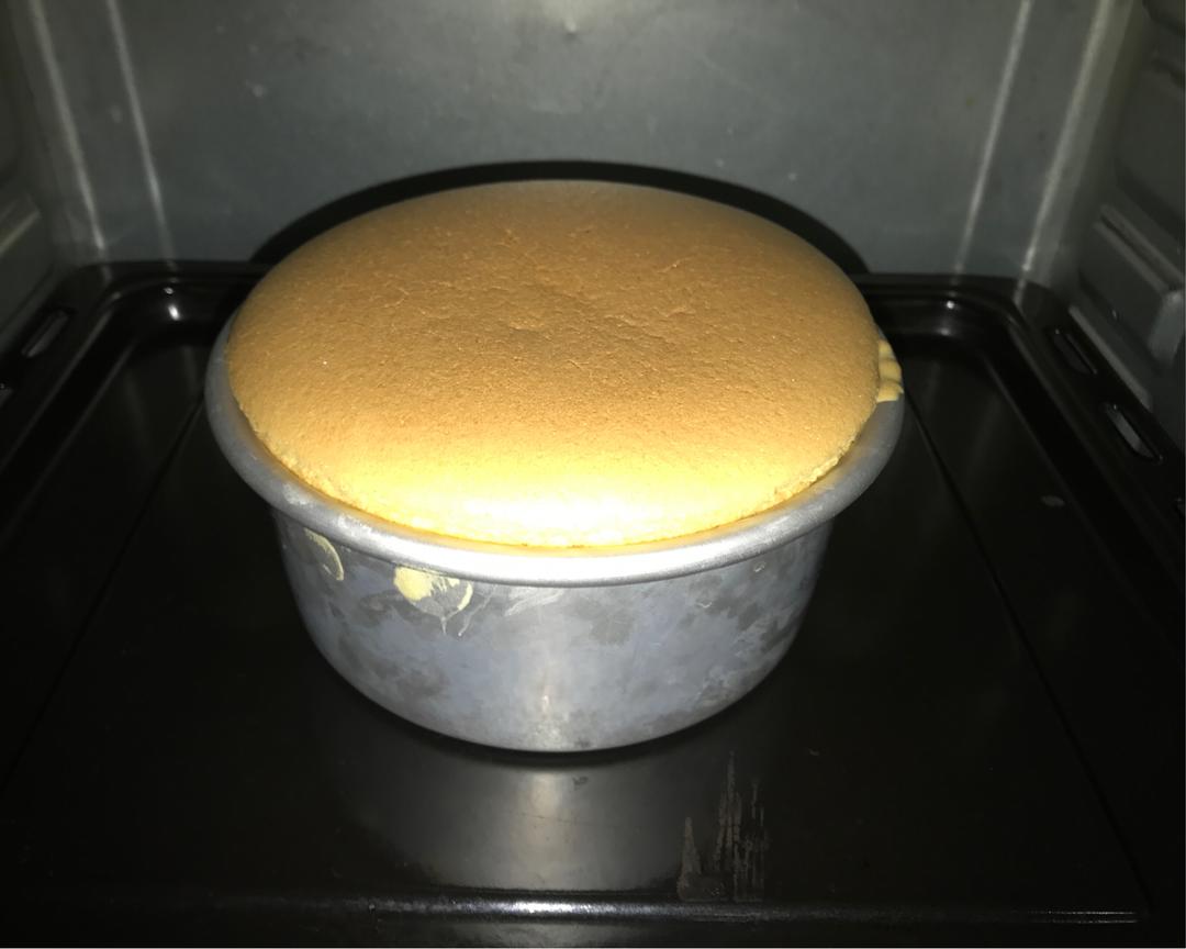 戚风蛋糕六寸的做法