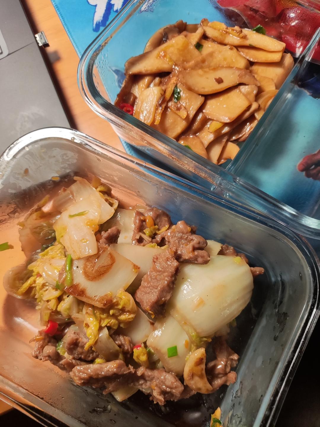 下饭神器又来了，试试这道白菜梗炒牛肉！！