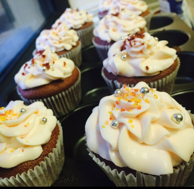 传统红丝绒杯子蛋糕（极软无泡打粉）Red velvet cupcake