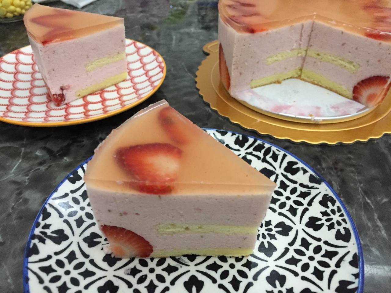 草莓慕斯蛋糕（6寸）