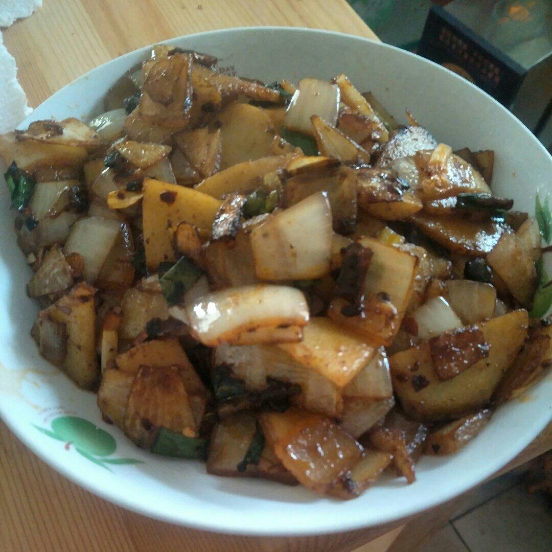 孜然洋葱土豆片