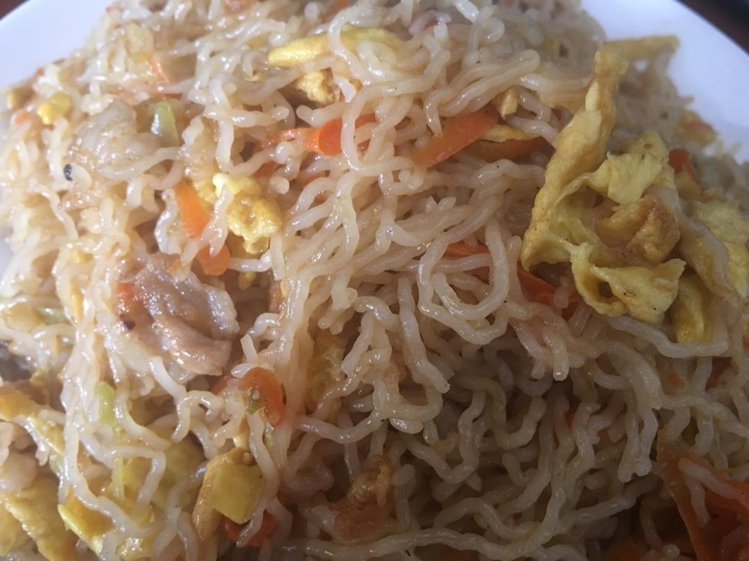 营养活力早餐—三丝炒米粉