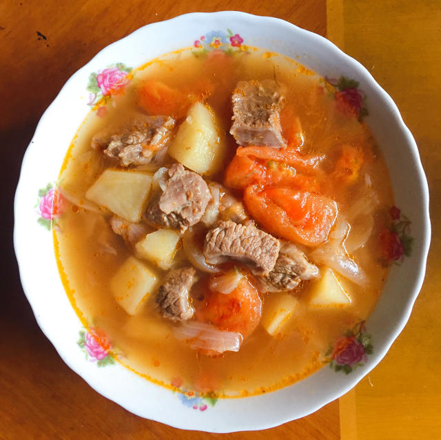 番茄土豆炖牛腩