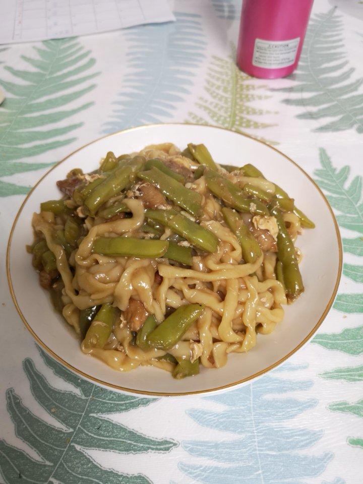 正宗简单扁豆焖面