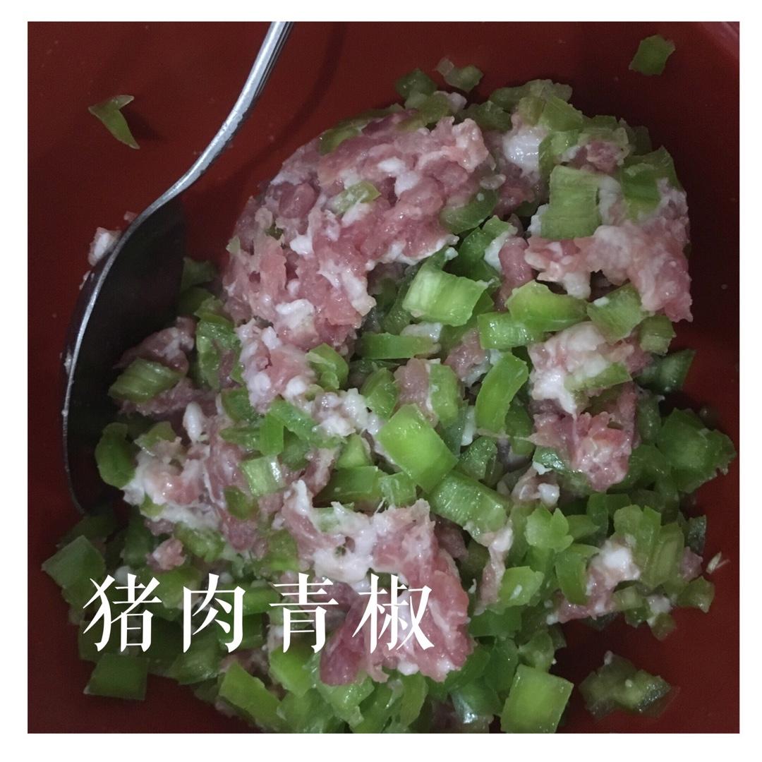 青椒馅饺子