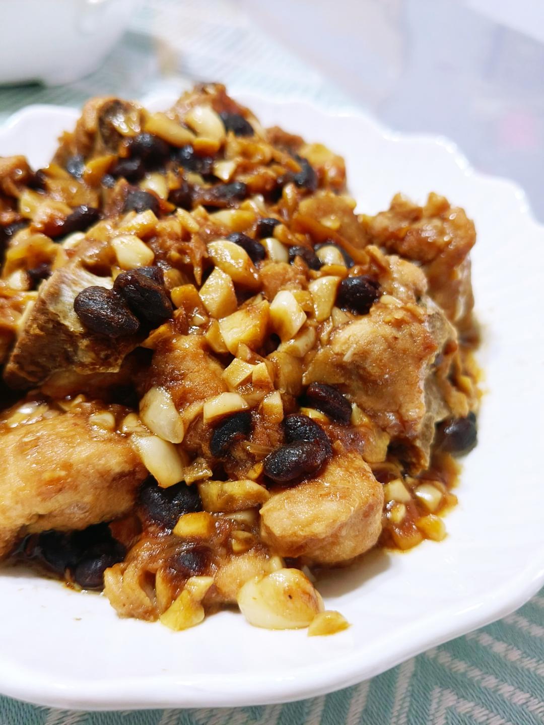 家常菜～豉汁蒸排骨