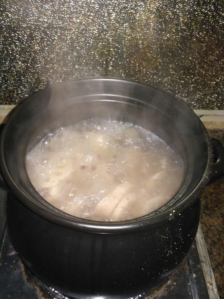 赤小豆莲藕猪骨汤