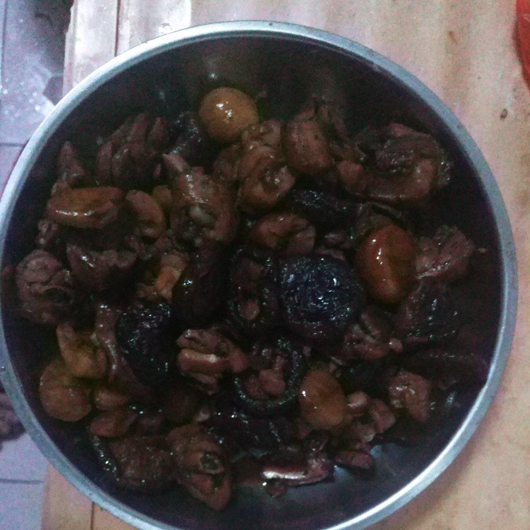香菇板栗烧鸡