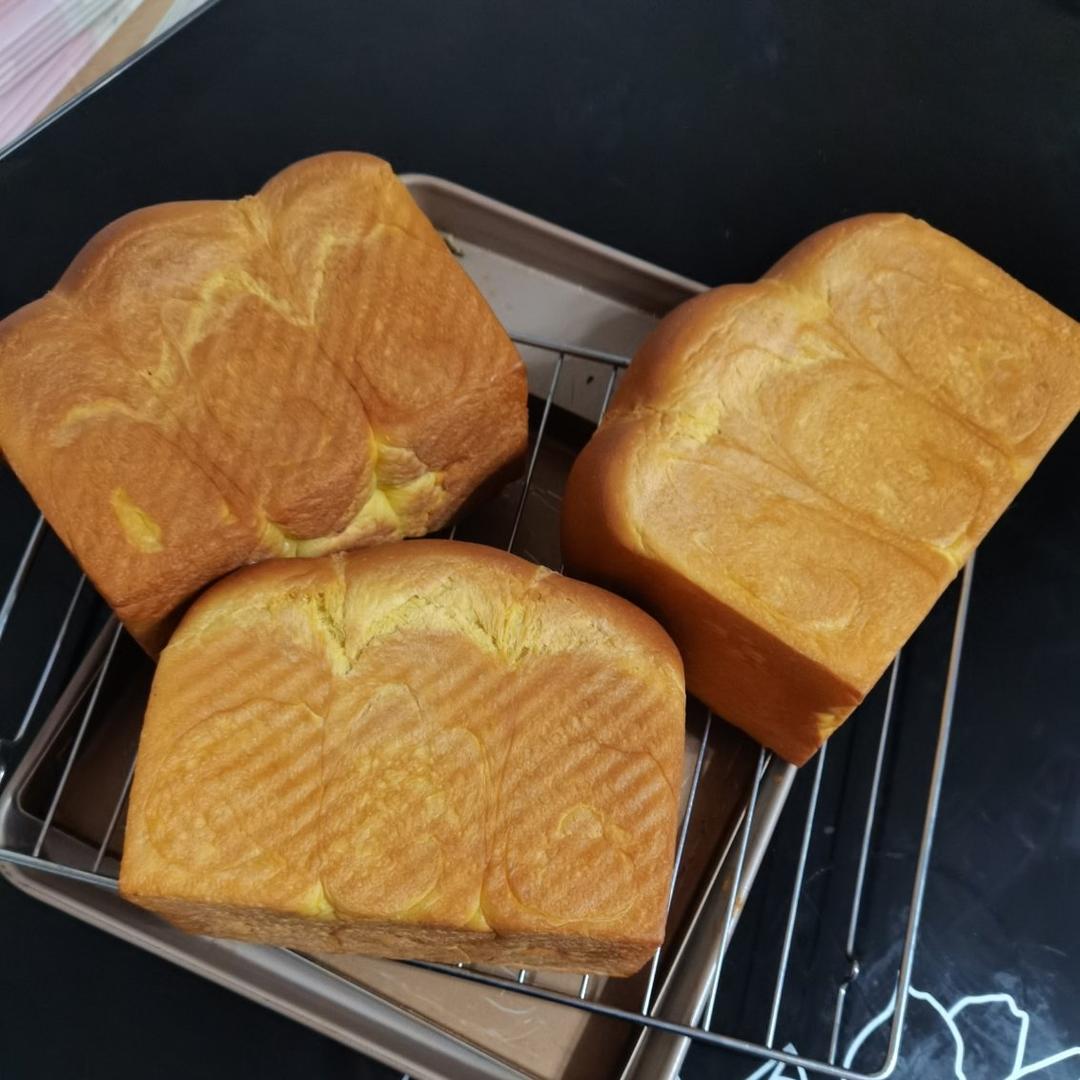 软绵香醇的南瓜吐司