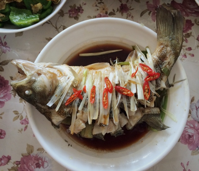 清蒸鲈鱼