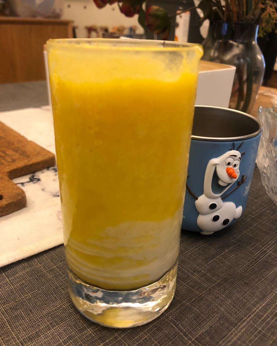 牛奶芒果汁