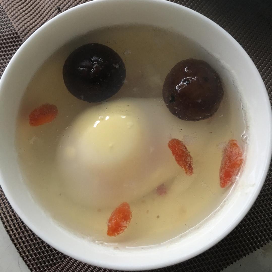 赫黛做的香菇炖鹅蛋