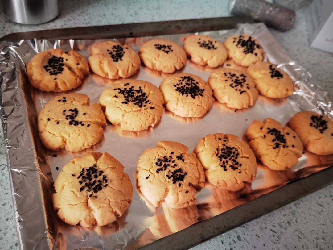 中筋面粉一样做出「酥掉渣小桃酥」☺ง☺ง☺ง