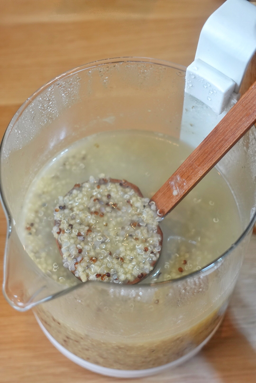 藜麦小米粥（养生壶版的做法