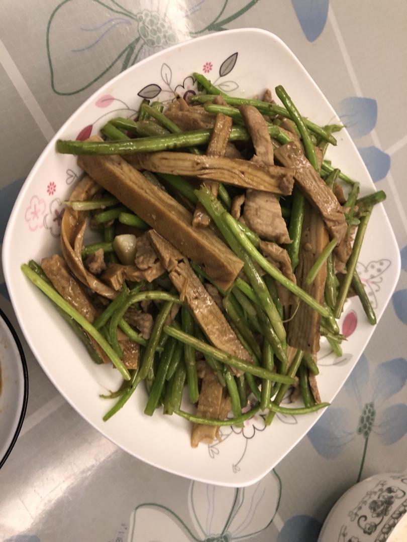 芦蒿炒香干