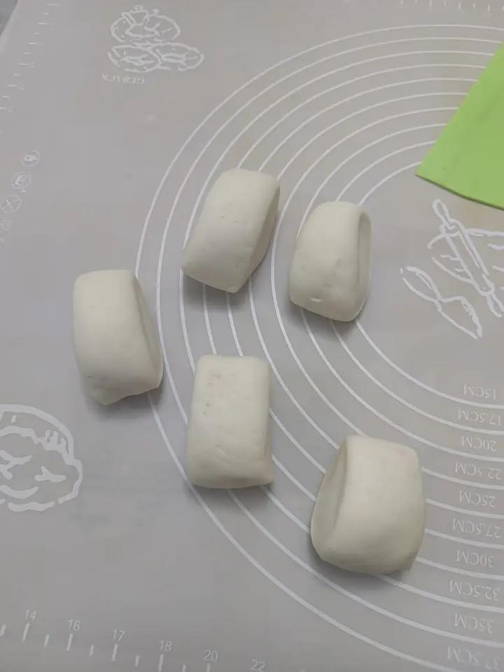 一发奶香小馒头，口感特别好！