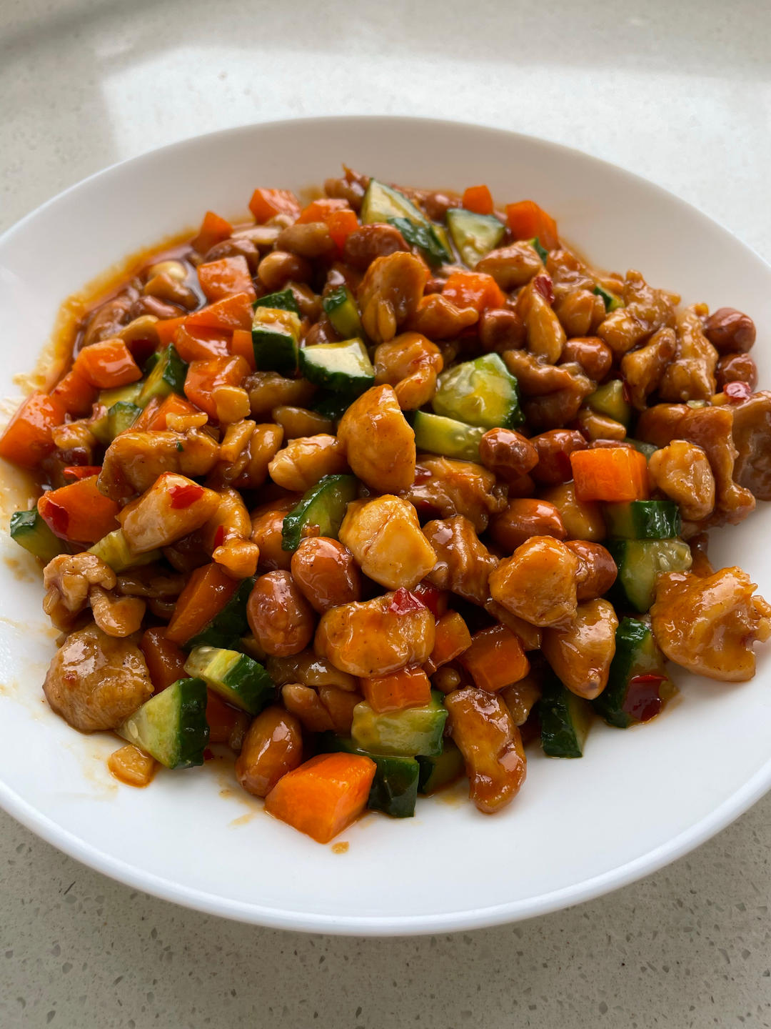 宫保鸡丁——简单版。