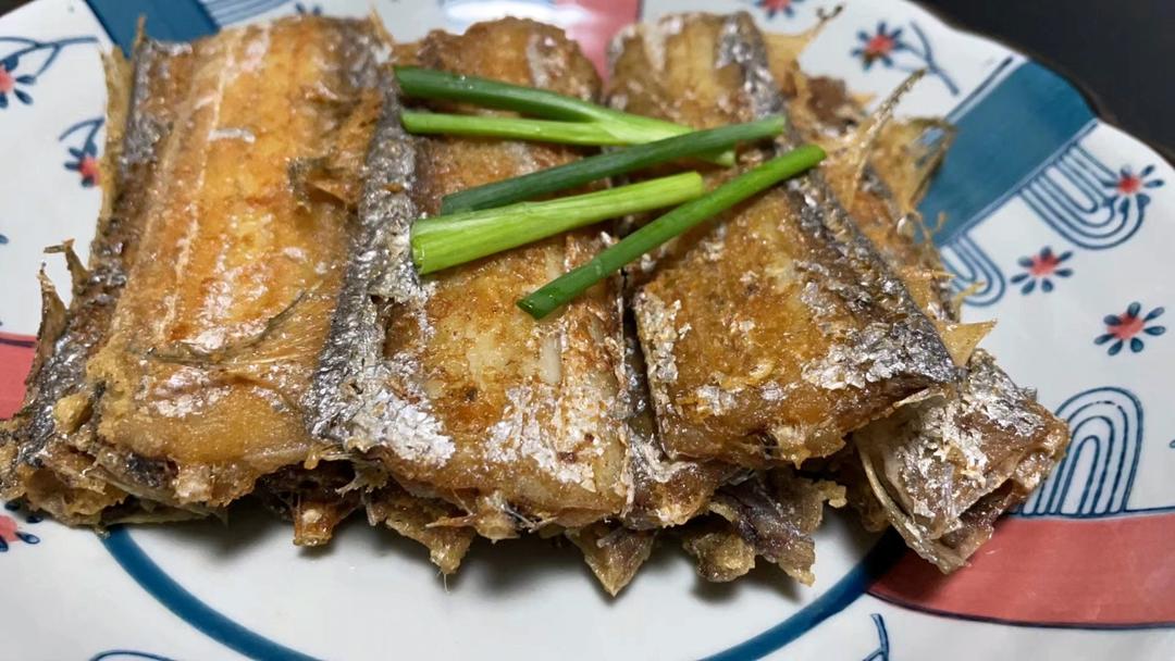 鲜香美味的干煎带鱼|外脆里嫩不破皮不碎
