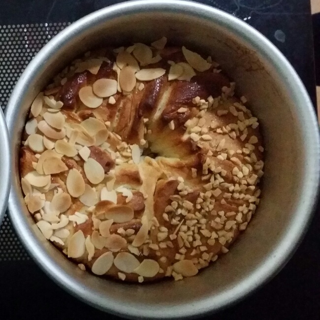 日式香浓炼乳面包