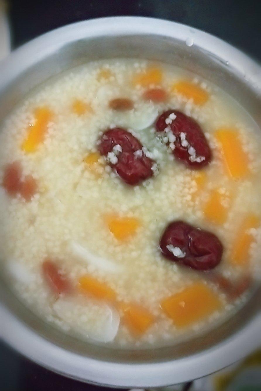 南瓜小米粥