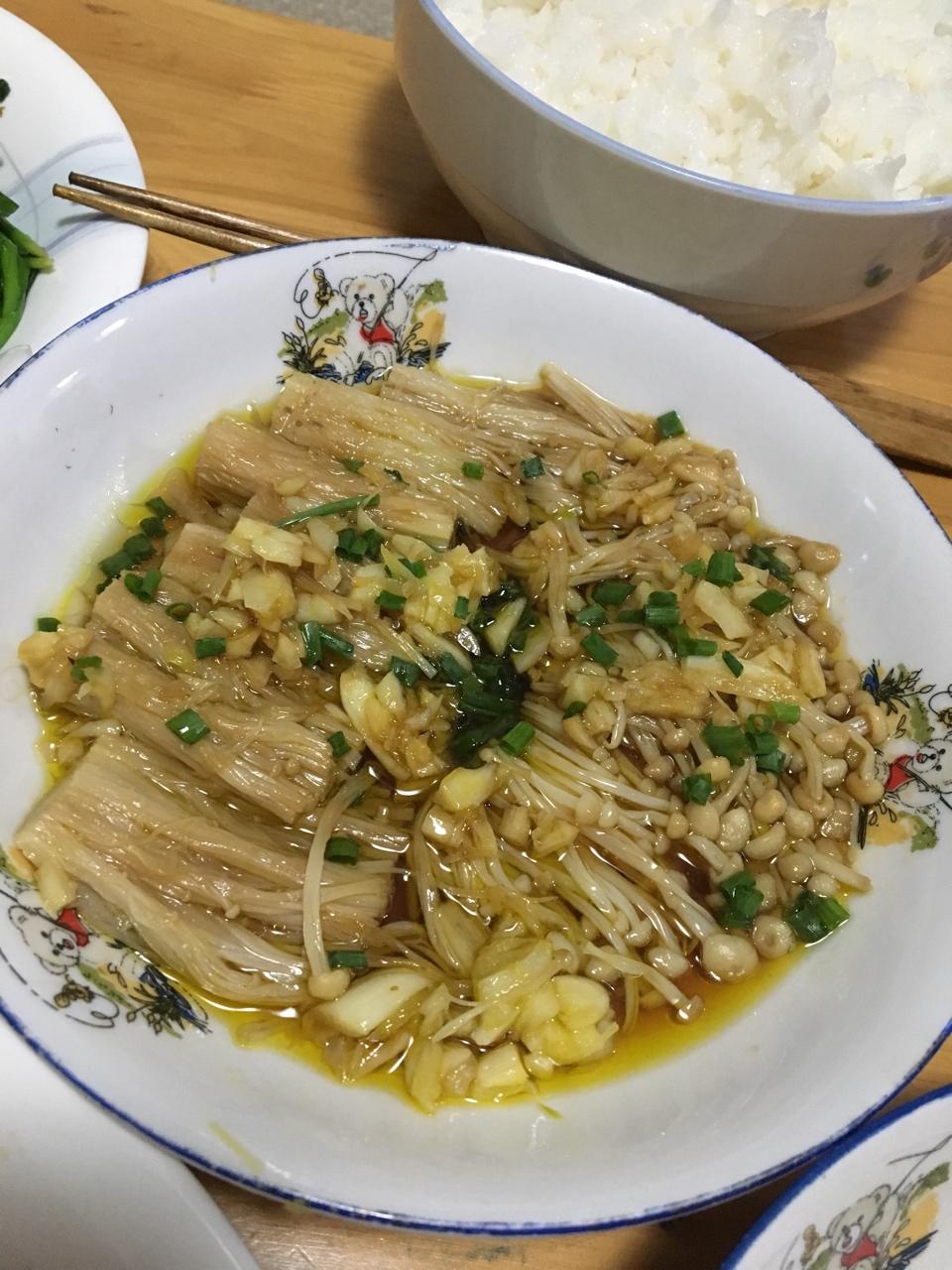 蒜蓉蒸金针菇
