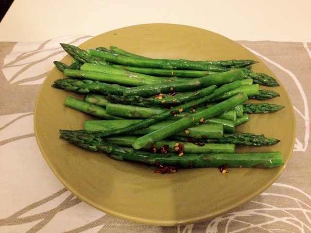 白灼芦笋