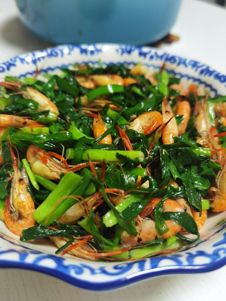 小河虾炒韭菜
