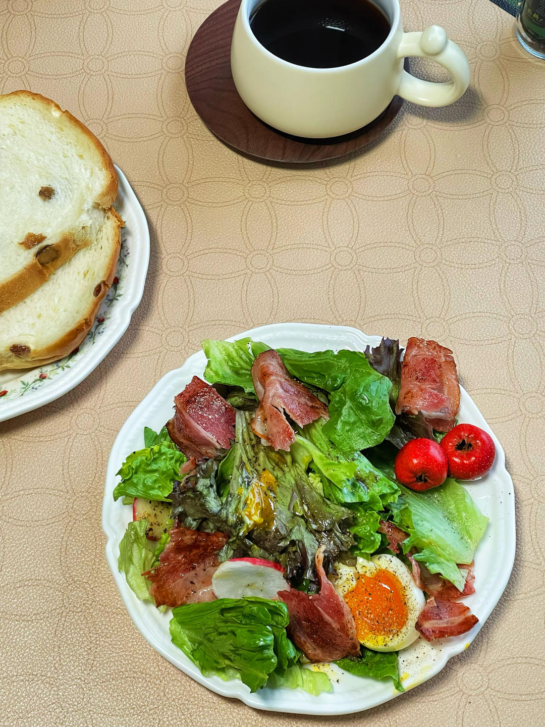 不用油醋汁的培根蔬菜沙拉