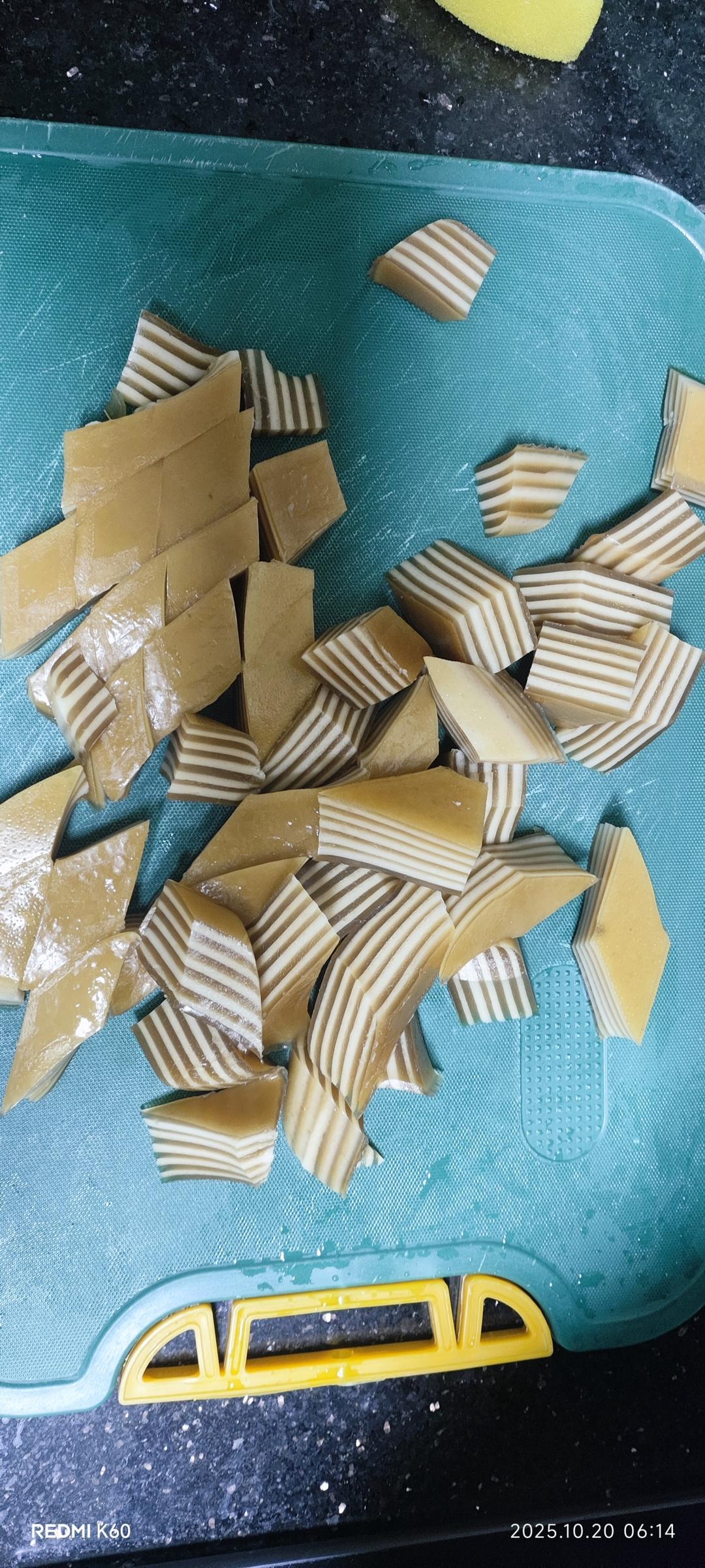 Q弹椰汁千层糕（马蹄糕）