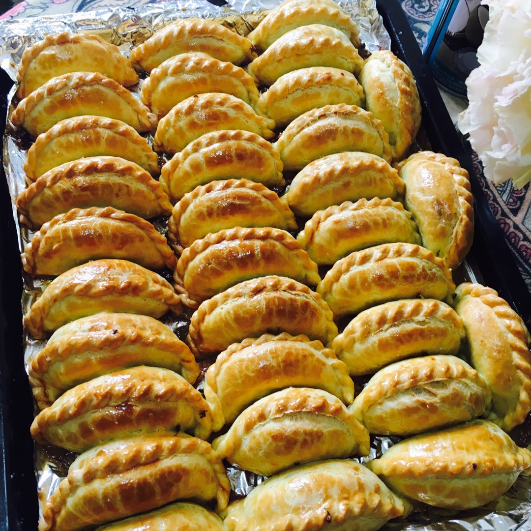 若庭做的咖喱饺