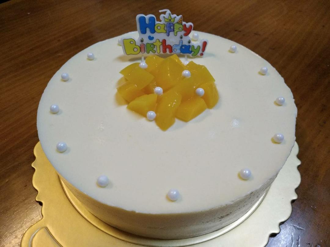 黄桃慕斯蛋糕（8寸）