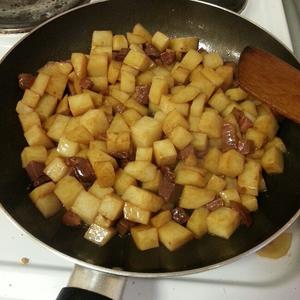 电饭煲土豆火腿焖饭的做法 步骤6
