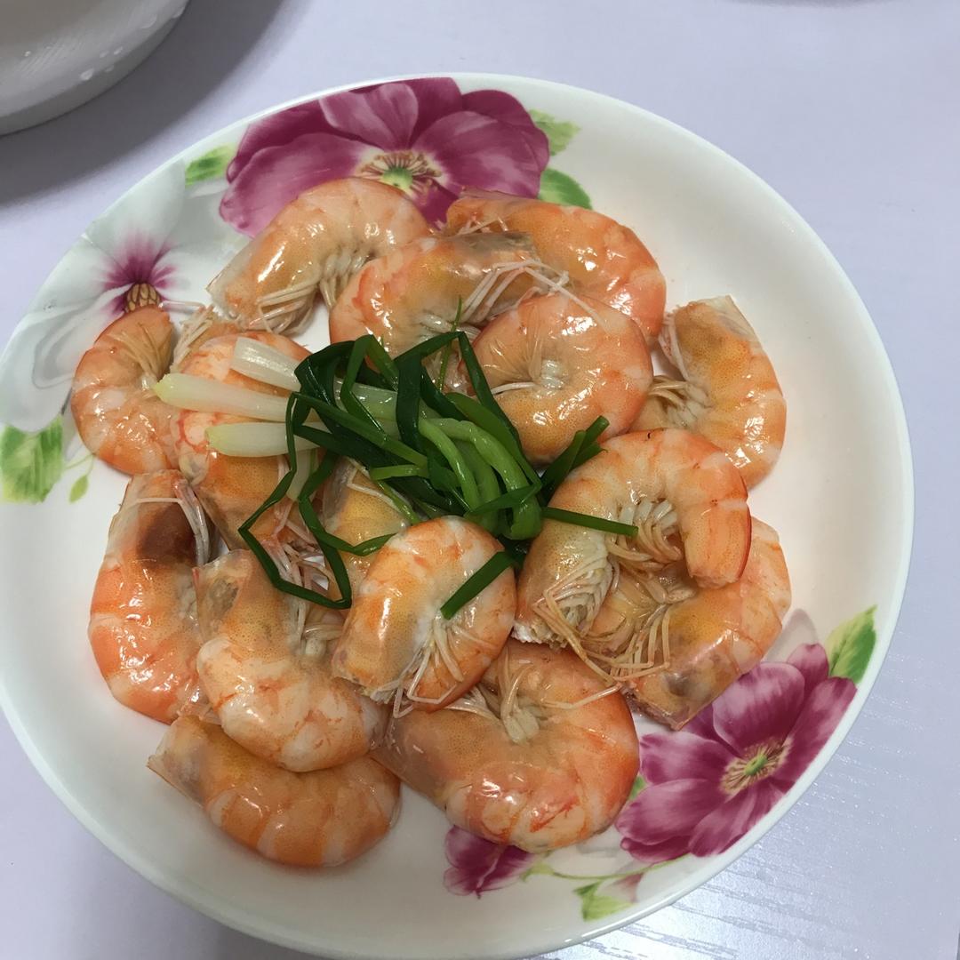 小曼莉呀做的盐水基围虾