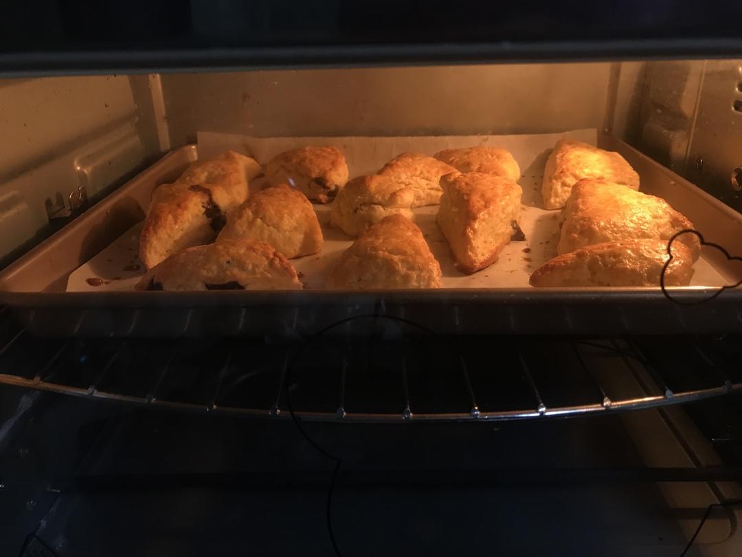 完胜星巴克的超美味酥脆司康 super easy crunched scone