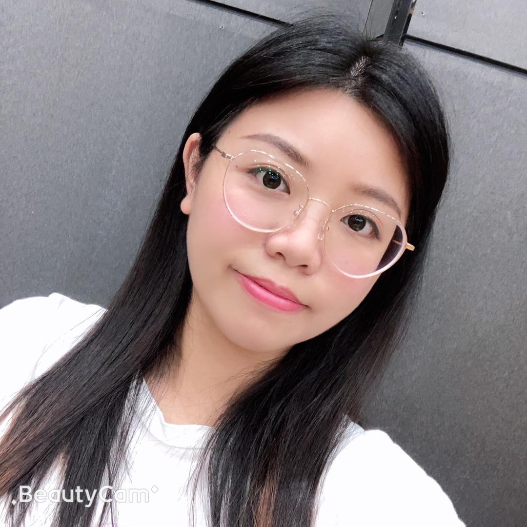 Runqi琪