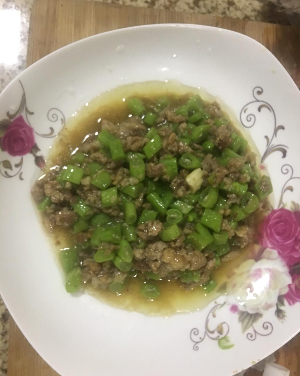 肉沫豆角下饭菜