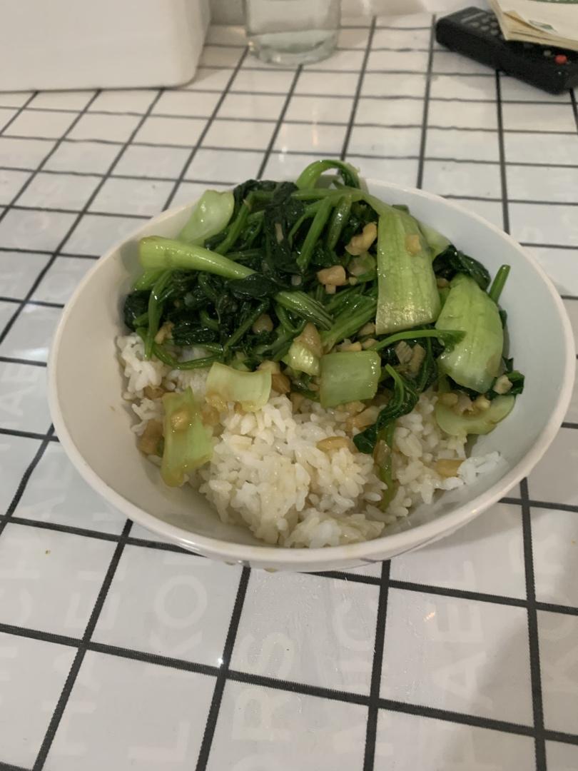 蒜蓉油菜