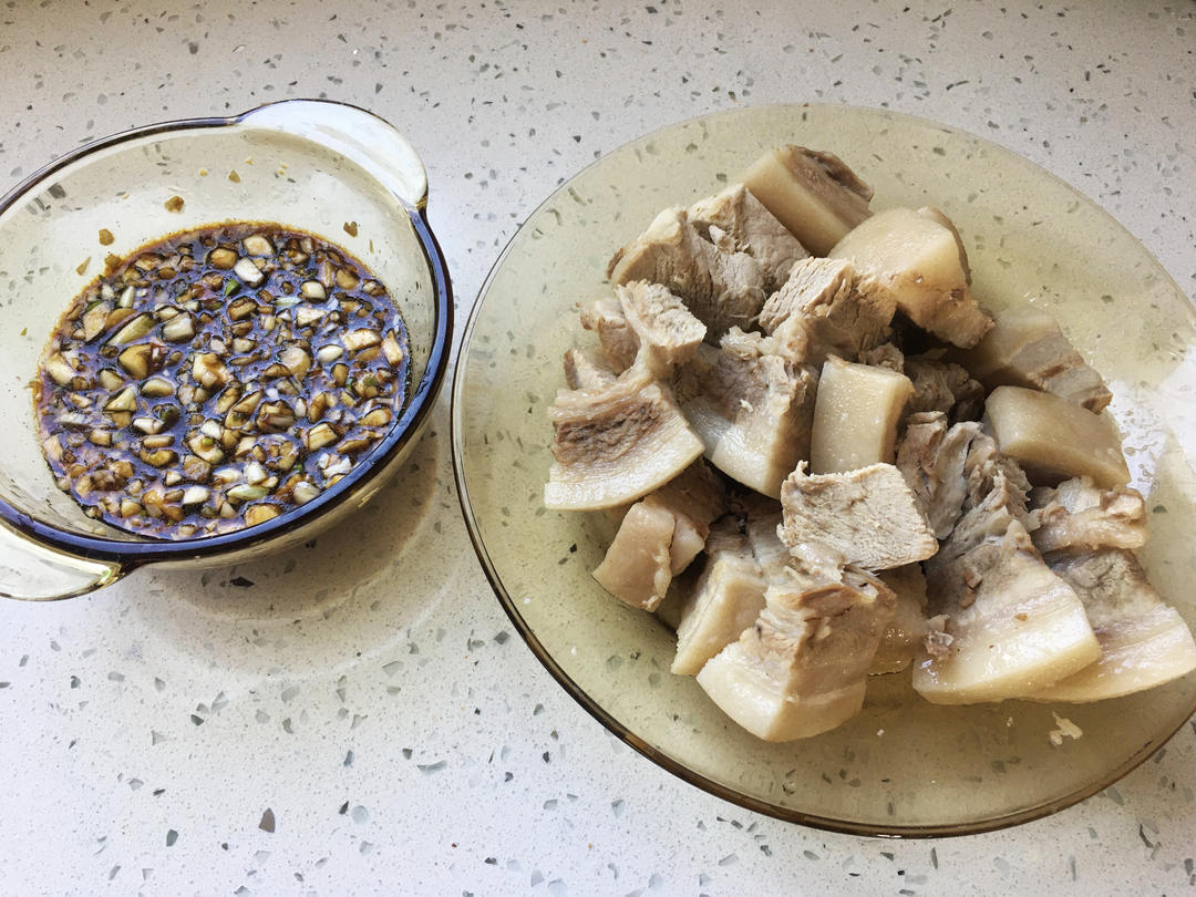 蒜泥白肉
