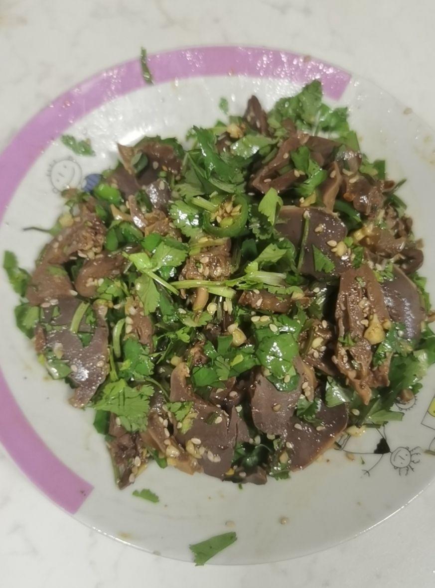 三碗米饭还不够❗️酸辣过瘾的凉拌鸡胗