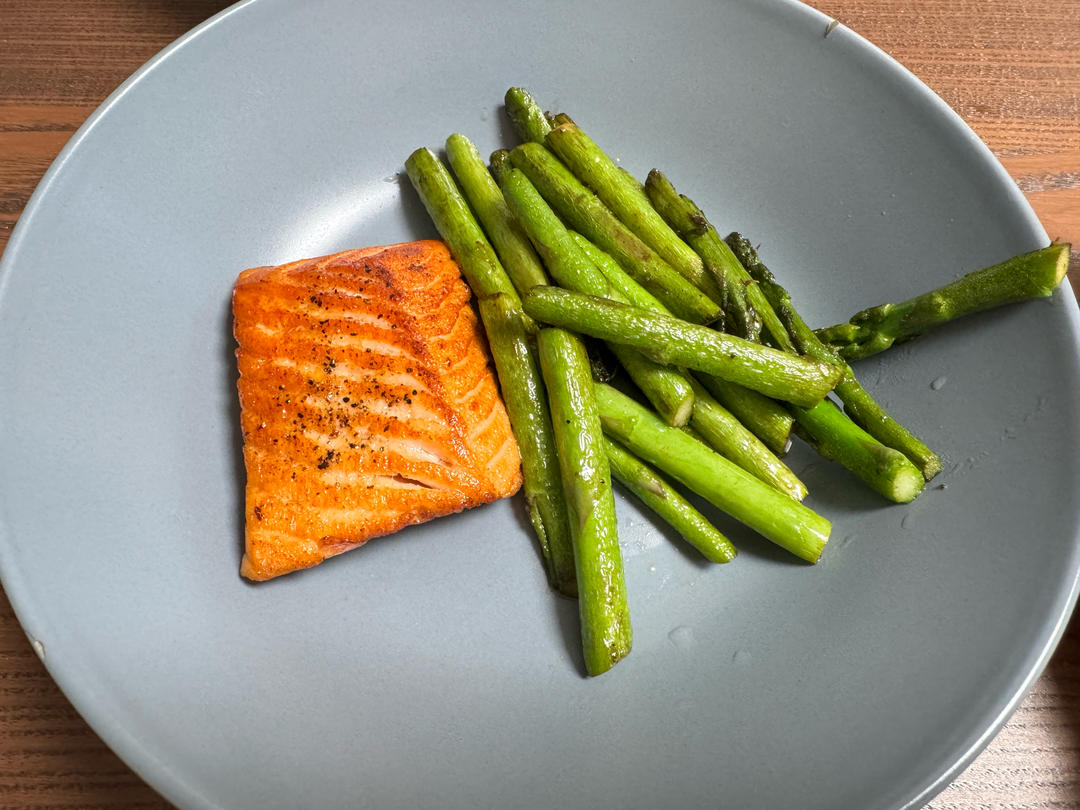 柠檬香煎三文鱼（无油版）