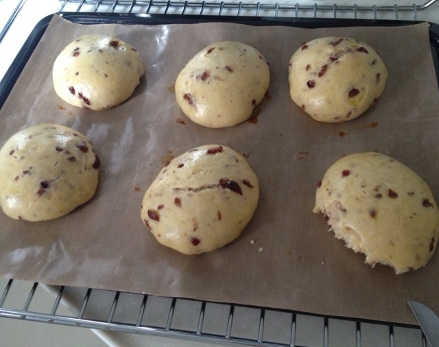 蔓越莓奶酪面包