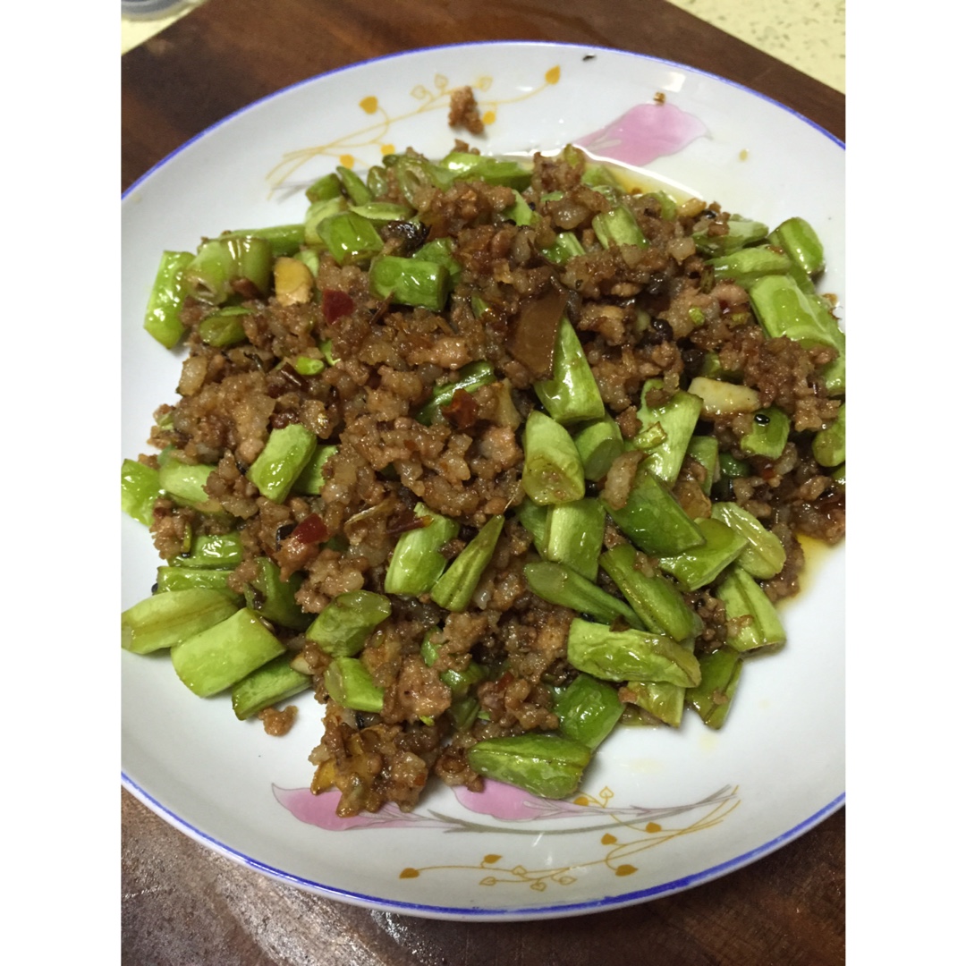 肉沫豆角下饭菜