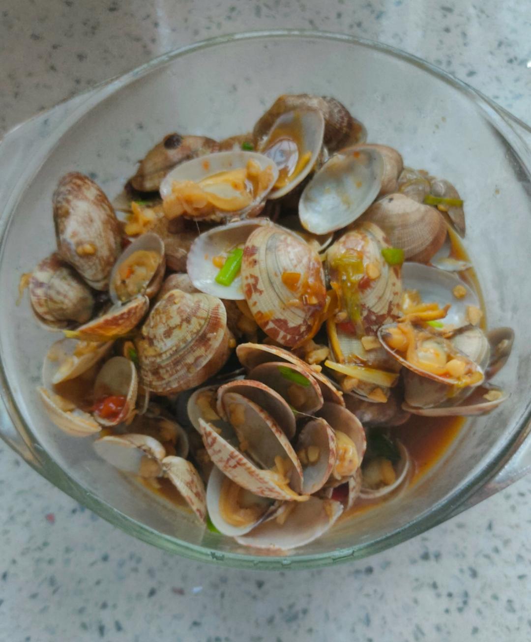 厨师长教你：“香辣花甲”的家常做法，好吃的停不下来