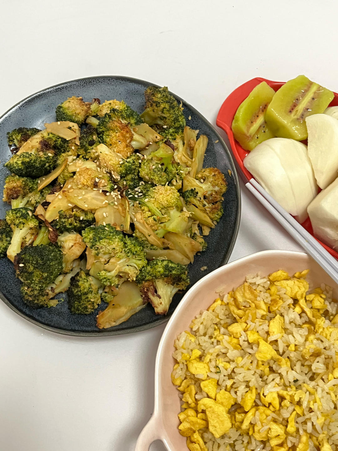 空气炸锅烤蒜蓉西兰花