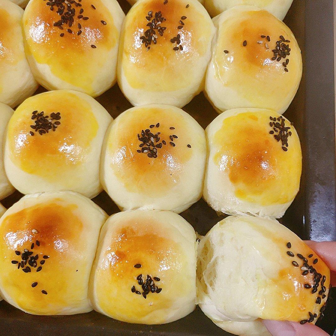 超软牛奶餐包，此配方超软不甜易出膜，放一礼拜不变硬