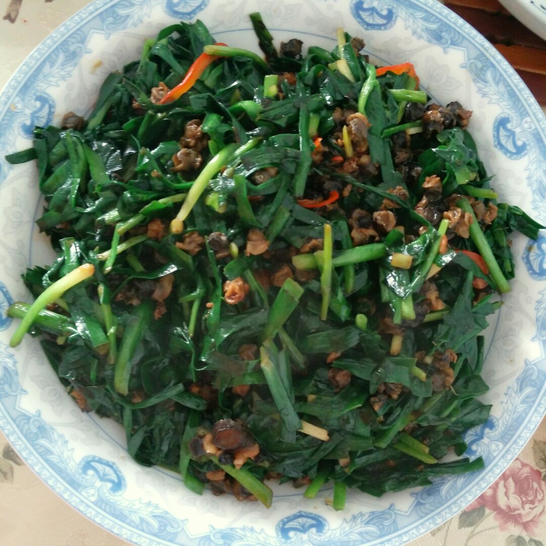 韭菜炒螺丝