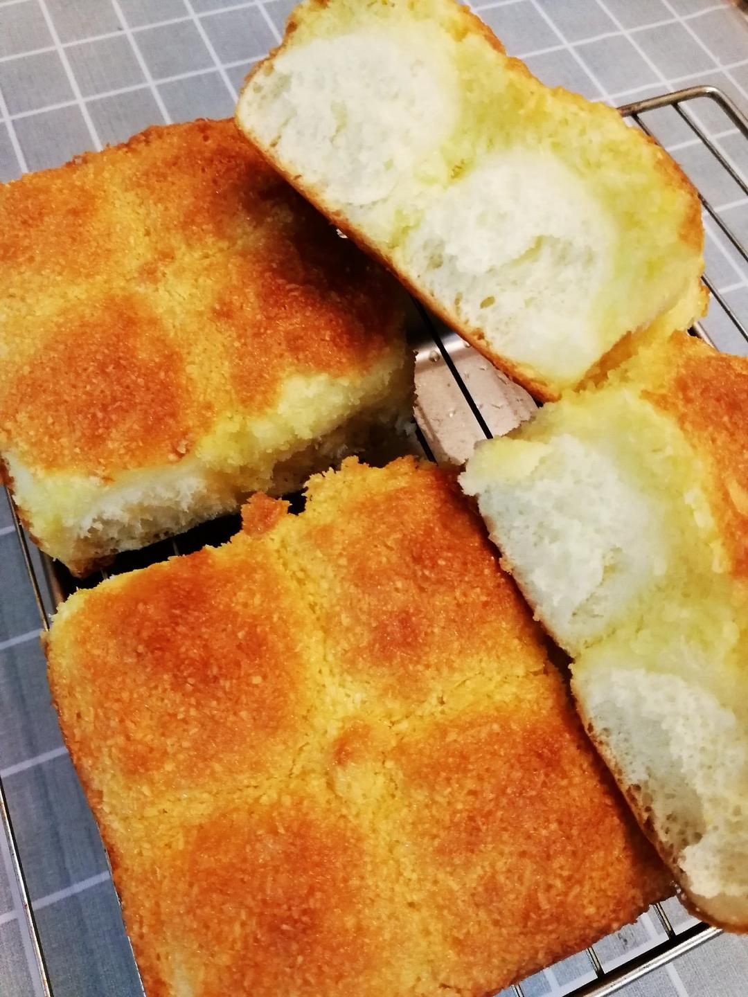 椰蓉餐包（一次发酵，玉米油版，或黄油）