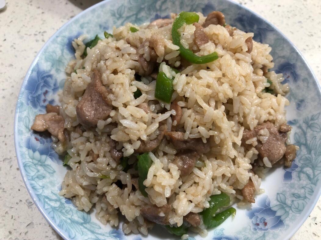 青椒肉丝炒饭